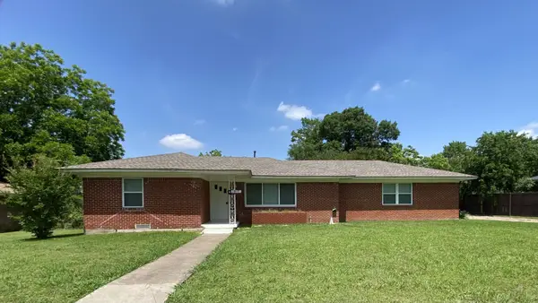 1617 Blackhawk Lane, Garland, TX 75043
