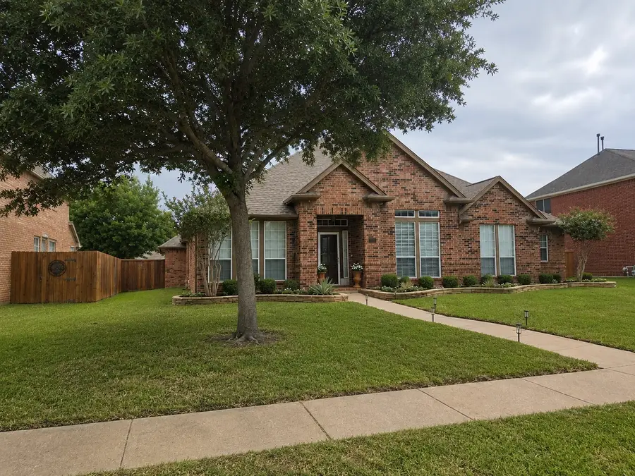 1001 Lochness Lane, Garland, TX 75044 - #2