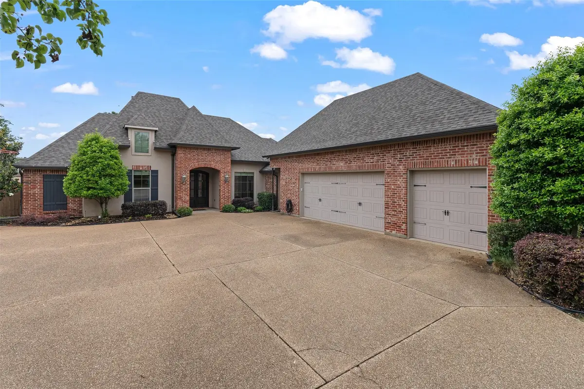 806 Chartres Drive, Shreveport, LA 71115 - #1