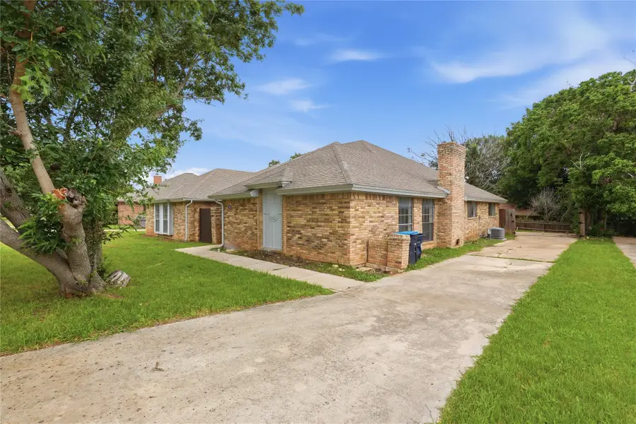 7217/7219 Fuller Circle, Fort Worth, TX 76133 - #2