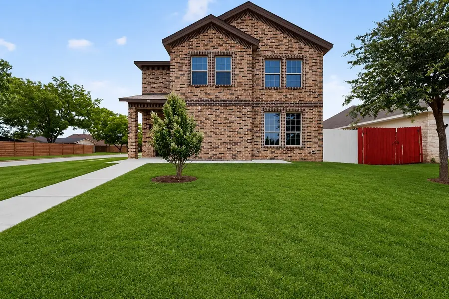 800 Oak Creek Drive, Hutchins, TX 75141 - #2