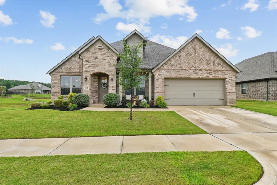 2532 Bunker Hill Drive, Burleson, TX 76028 - #2