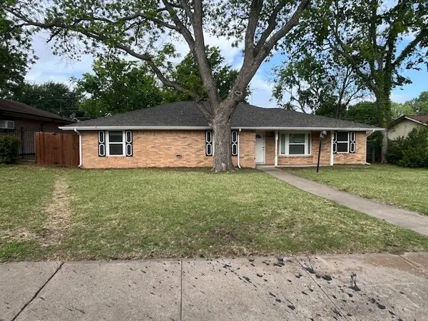 4012 Shady Hollow Lane, Dallas, TX 75233
