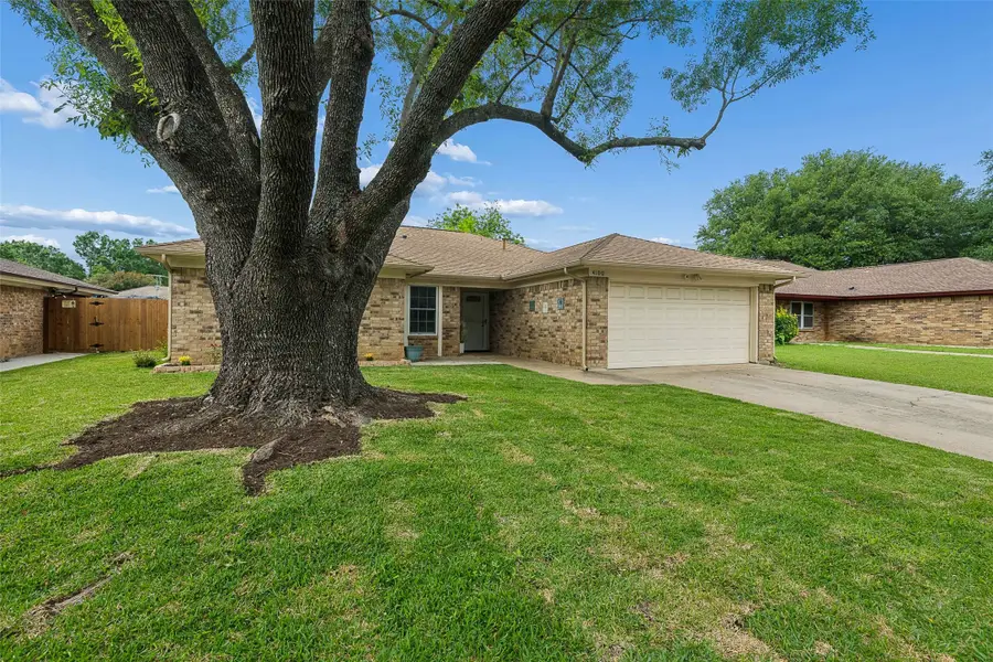 4100 Hemlock Street, Fort Worth, TX 76137 - #2