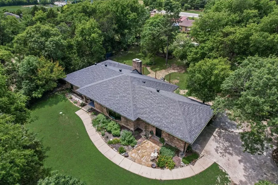 710 Bow Creek Court, Duncanville, TX 75116 - #2