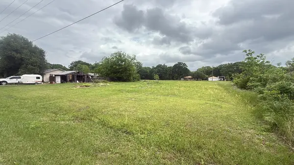 201 Waikiki Trail, Tool, TX 75143