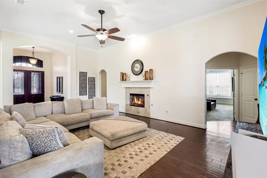 3001 Knightsbridge Lane, Garland, TX 75043 - #3