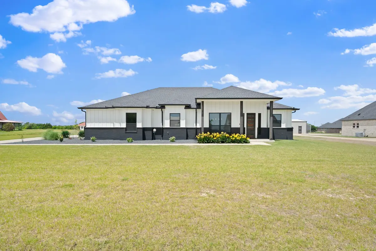 140 Lone Elm Road, Waxahachie, TX 75167 - #1