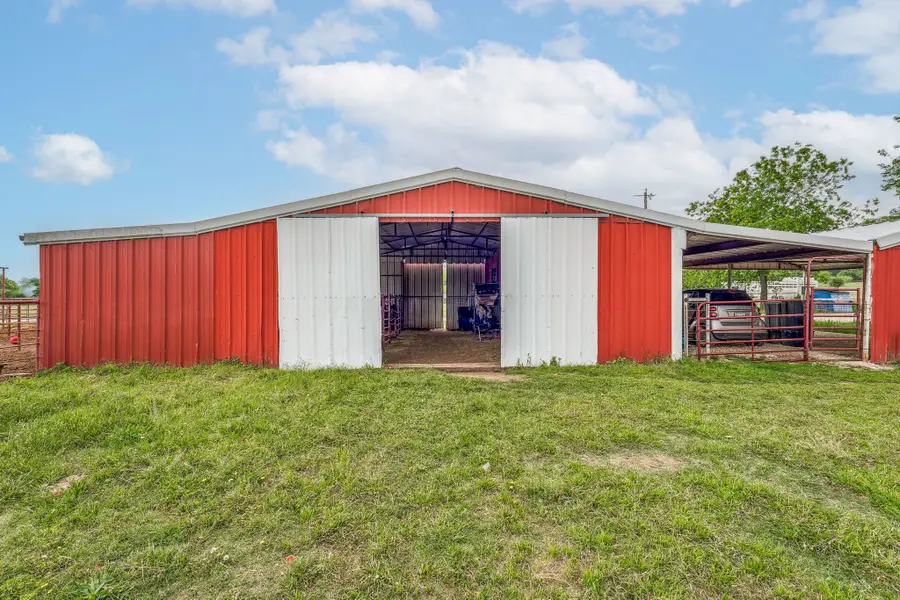 1450 Lincoln Drive, Stephenville, TX 76401 - #2