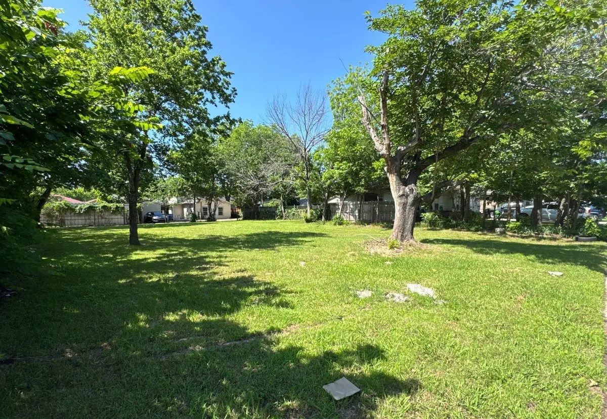 7242 Amy Street, Dallas, TX 75217 - #1