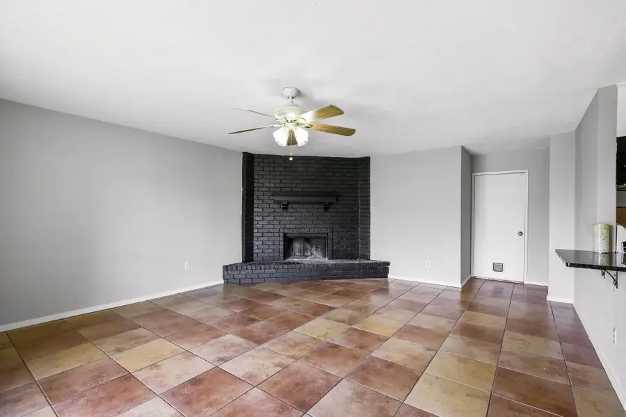 5204 Slay Drive, The Colony, TX 75056 - #2