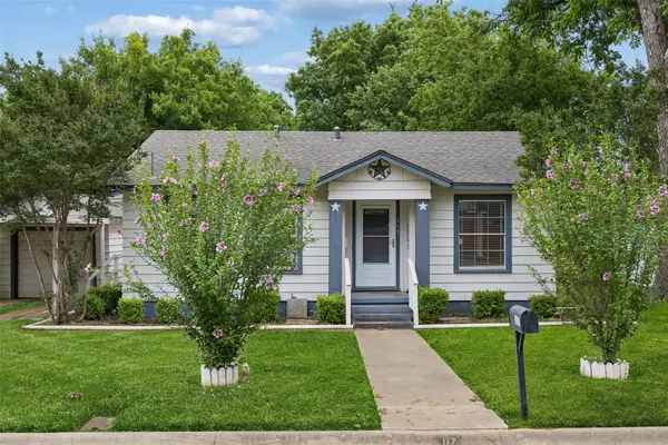 117 Moon Street, Cleburne, TX 76033
