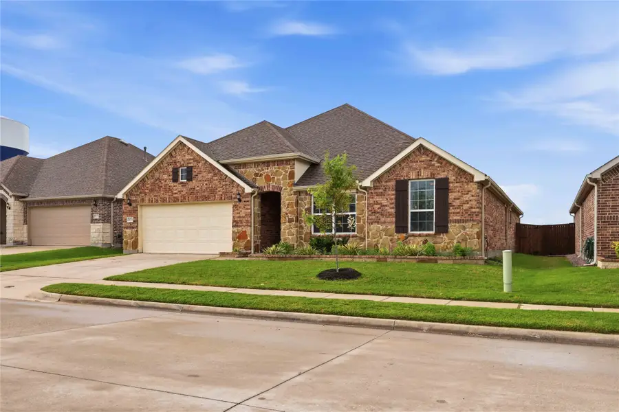 1424 Millican Lane, Aubrey, TX 76227 - #3