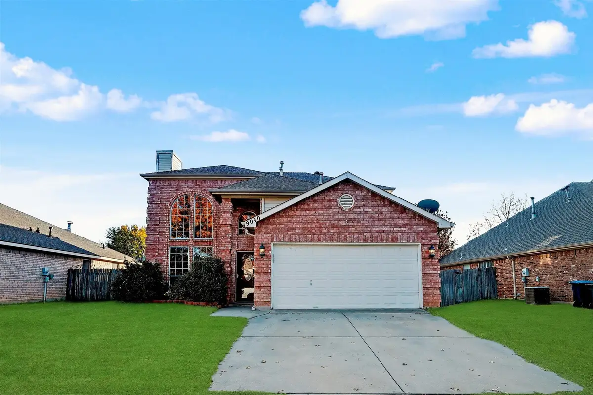 9040 Tyne Trail, Fort Worth, TX 76118 - #1