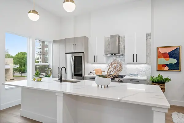 4208 Live Oak Street #201, Dallas, TX 75204