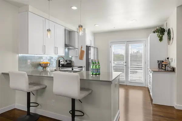 3922 Gilbert Avenue #214, Dallas, TX 75219