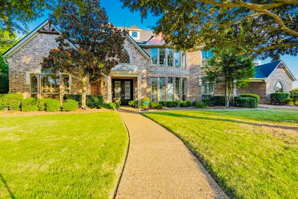 18 Kendal Court, Heath, TX 75032