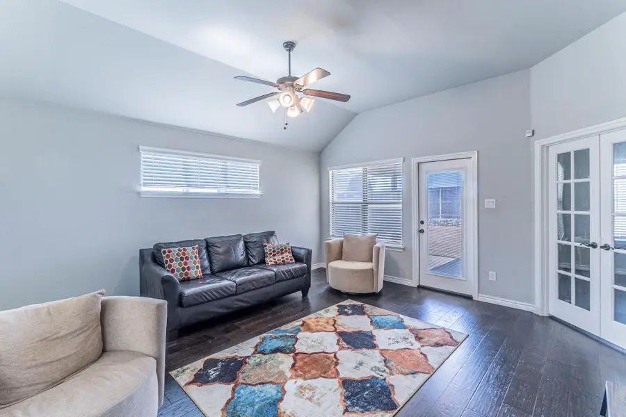 1901 Maplewood Drive, Glenn Heights, TX 75154 - #2