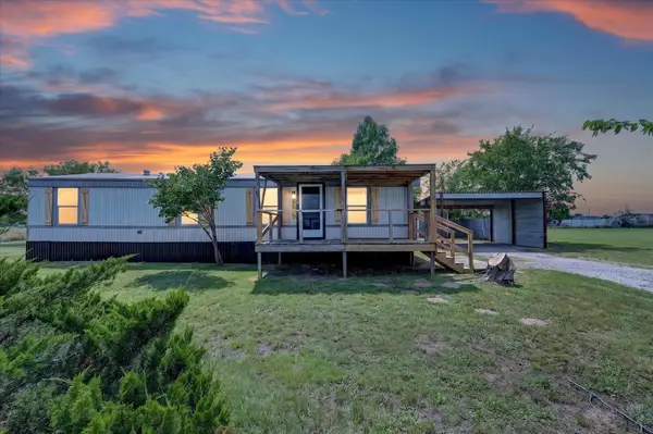6513 Arbor Vine Trail, Joshua, TX 76058