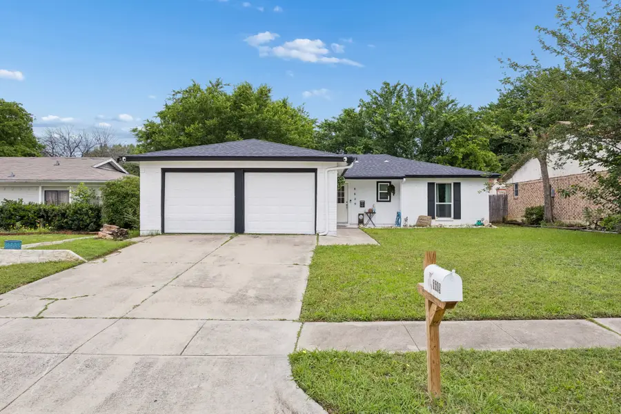 6649 Fair Meadows Drive, Watauga, TX 76148 - #2