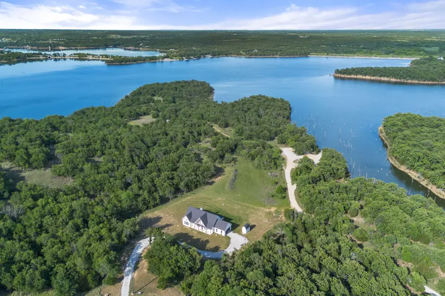 688 Sandstone Court, Sunset, TX 76270 - #2