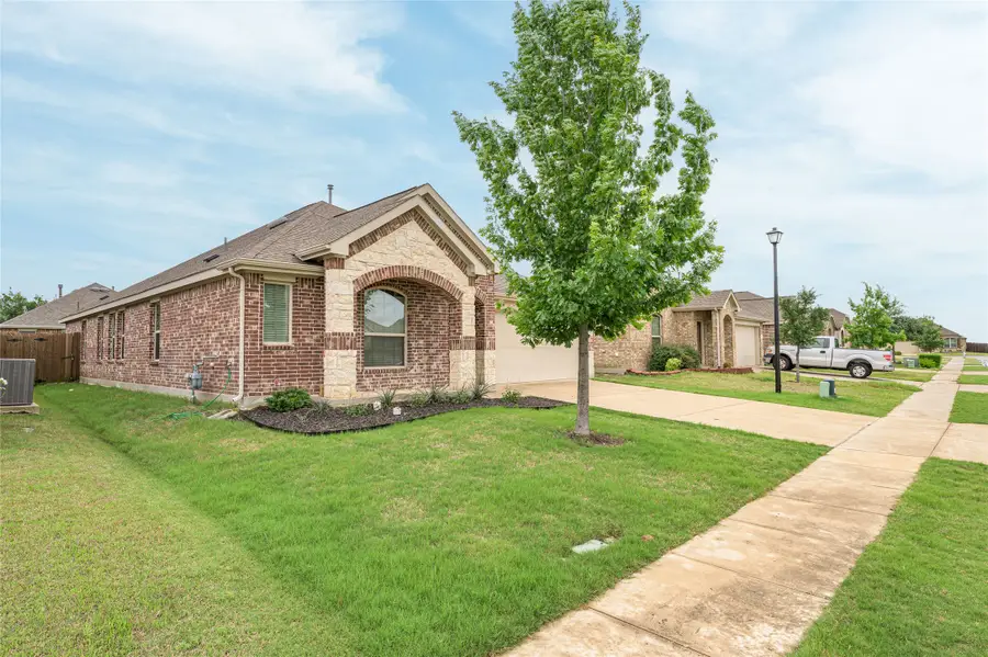 903 Spruce Lane, Princeton, TX 75407 - #2