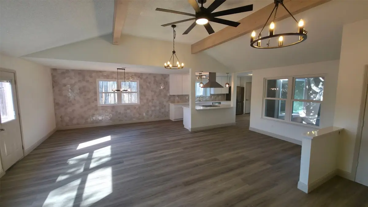 10016 Buffalo Grove Road, Fort Worth, TX 76108 - #1
