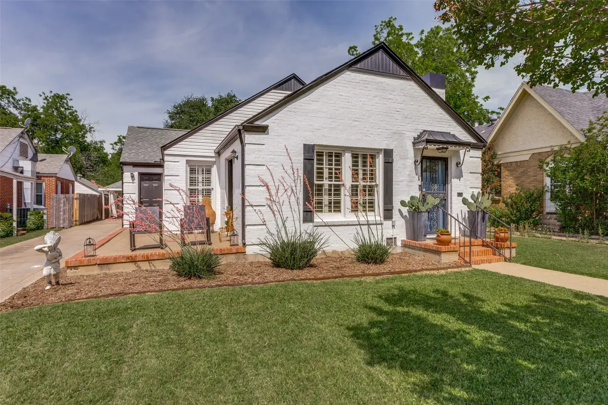 2316 Tremont Avenue, Fort Worth, TX 76107 - #1