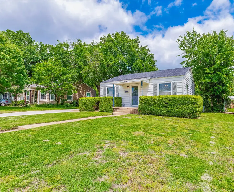 4941 Gilbert Drive, Fort Worth, TX 76116 - #2