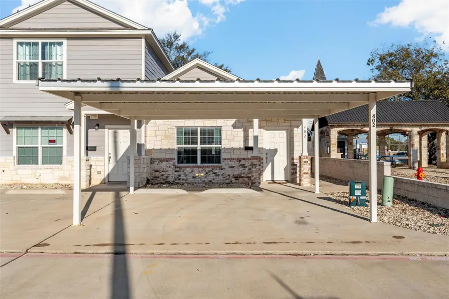 402 Spring Street, McGregor, TX 76657 - #2