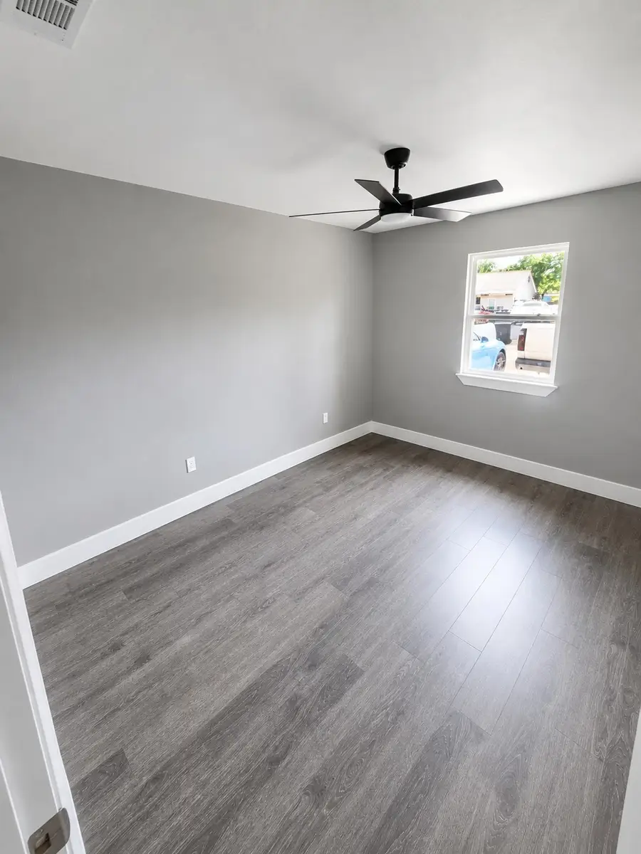 106 N 4th Street, Crandall, TX 75114 - #3