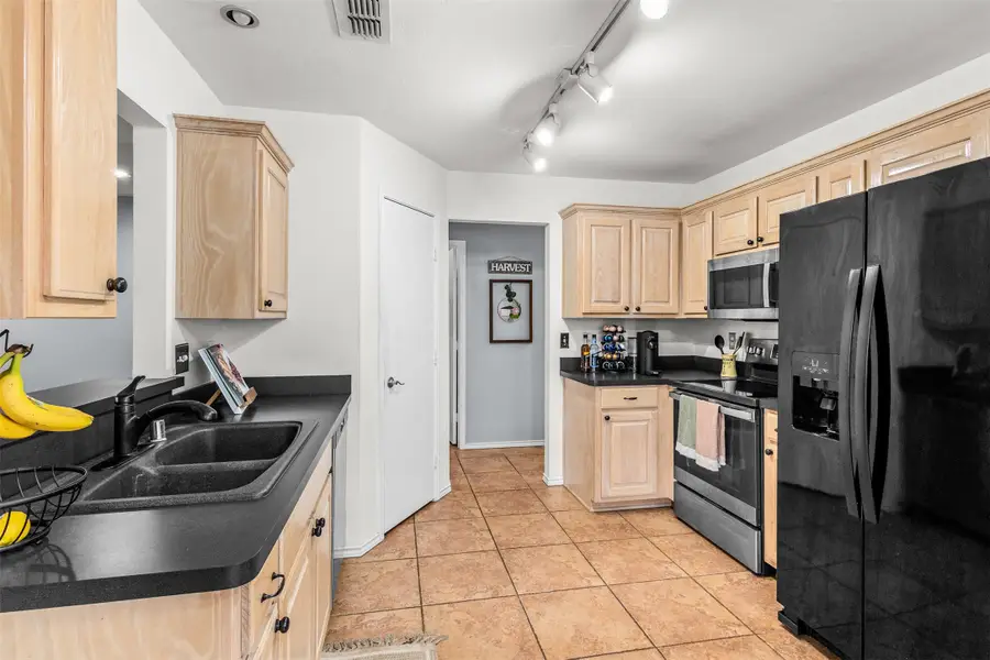 136 Goldeneye Lane, Fort Worth, TX 76120 - #3