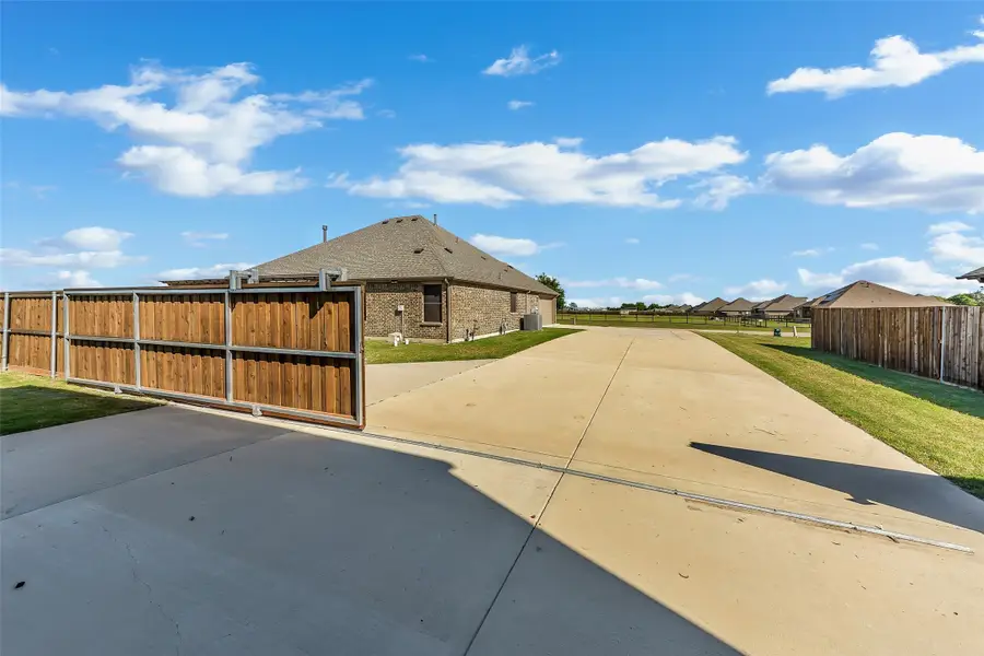 1231 Colorado Drive, Waxahachie, TX 75167 - #2