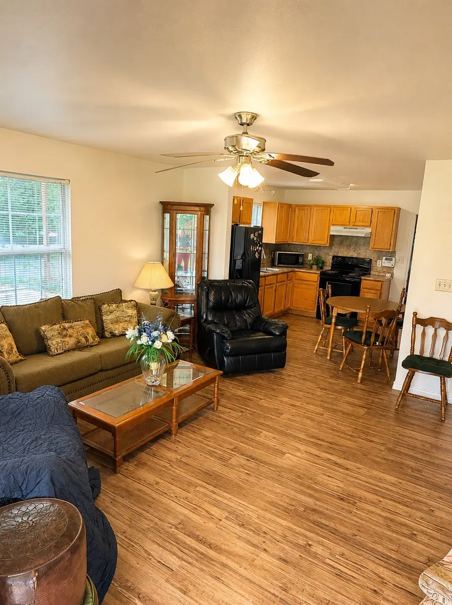 414 Tobe, Gilmer, TX 75645 - #3