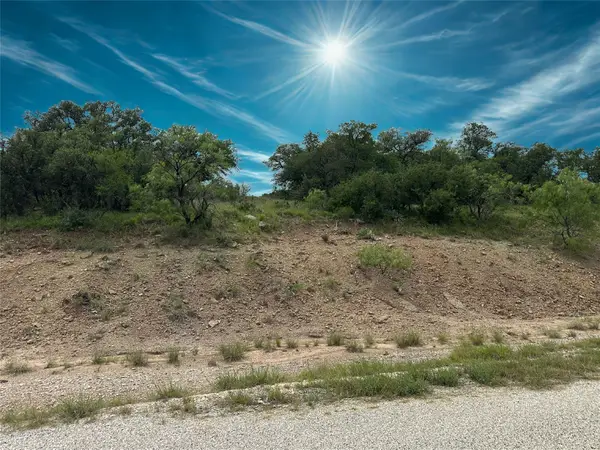 274 Summer Wind Drive, Brownwood, TX 76801