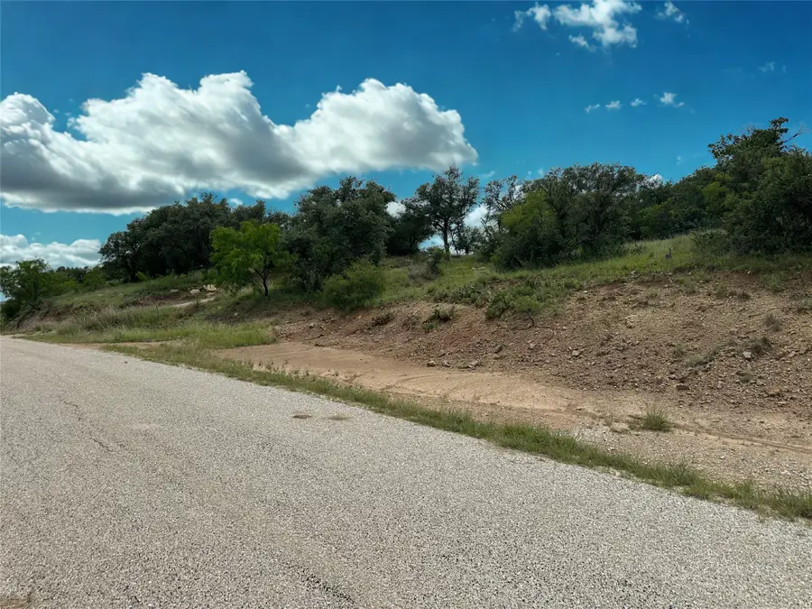 274 Summer Wind Drive, Brownwood, TX 76801 - #2