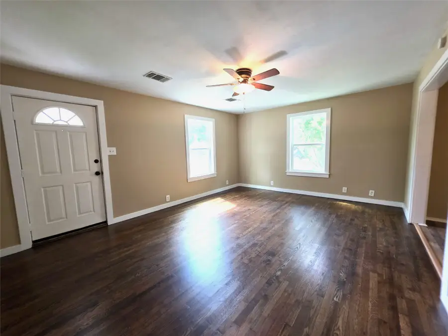 2406 Elizabeth Drive, Brownwood, TX 76801 - #3