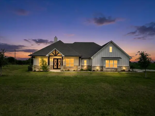 8524 Bronco Drive, Godley, TX 76044