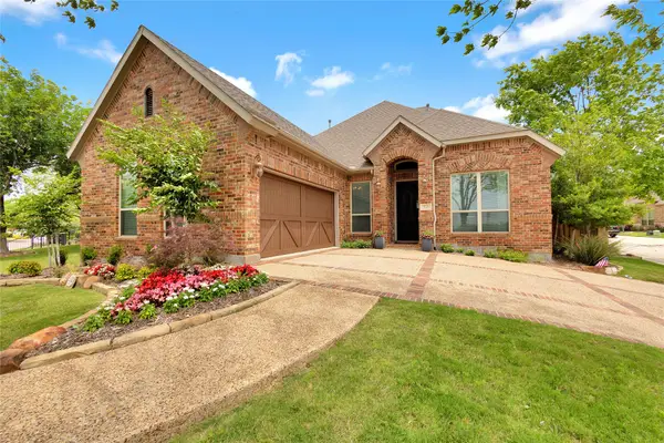 525 Adventurous Shield Drive, Lewisville, TX 75056