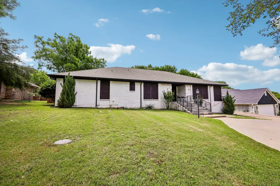 5209 Fairway Circle, Decordova, TX 76049 - #3
