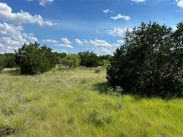102 Sean Lane, Bangs, TX 76823
