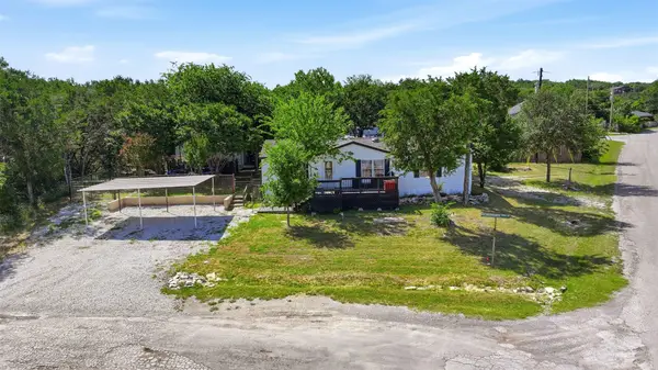 937 Nacogdoches River Drive, Granbury, TX 76048