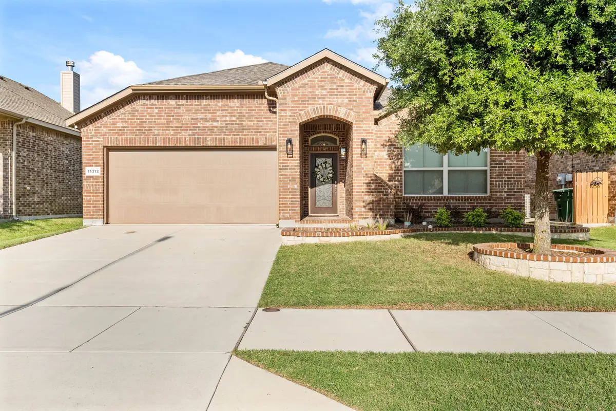 11312 Gold Canyon Drive, Fort Worth, TX 76052 - #1
