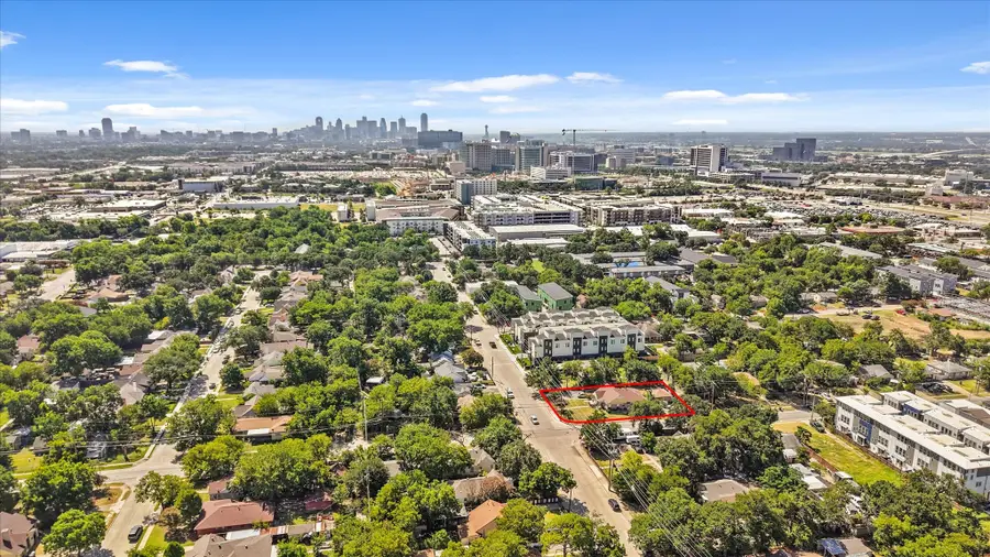 7225 Mohawk Drive, Dallas, TX 75235 - #3