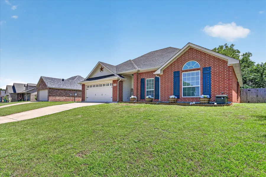 309 Catherine Street, Joshua, TX 76058 - #2