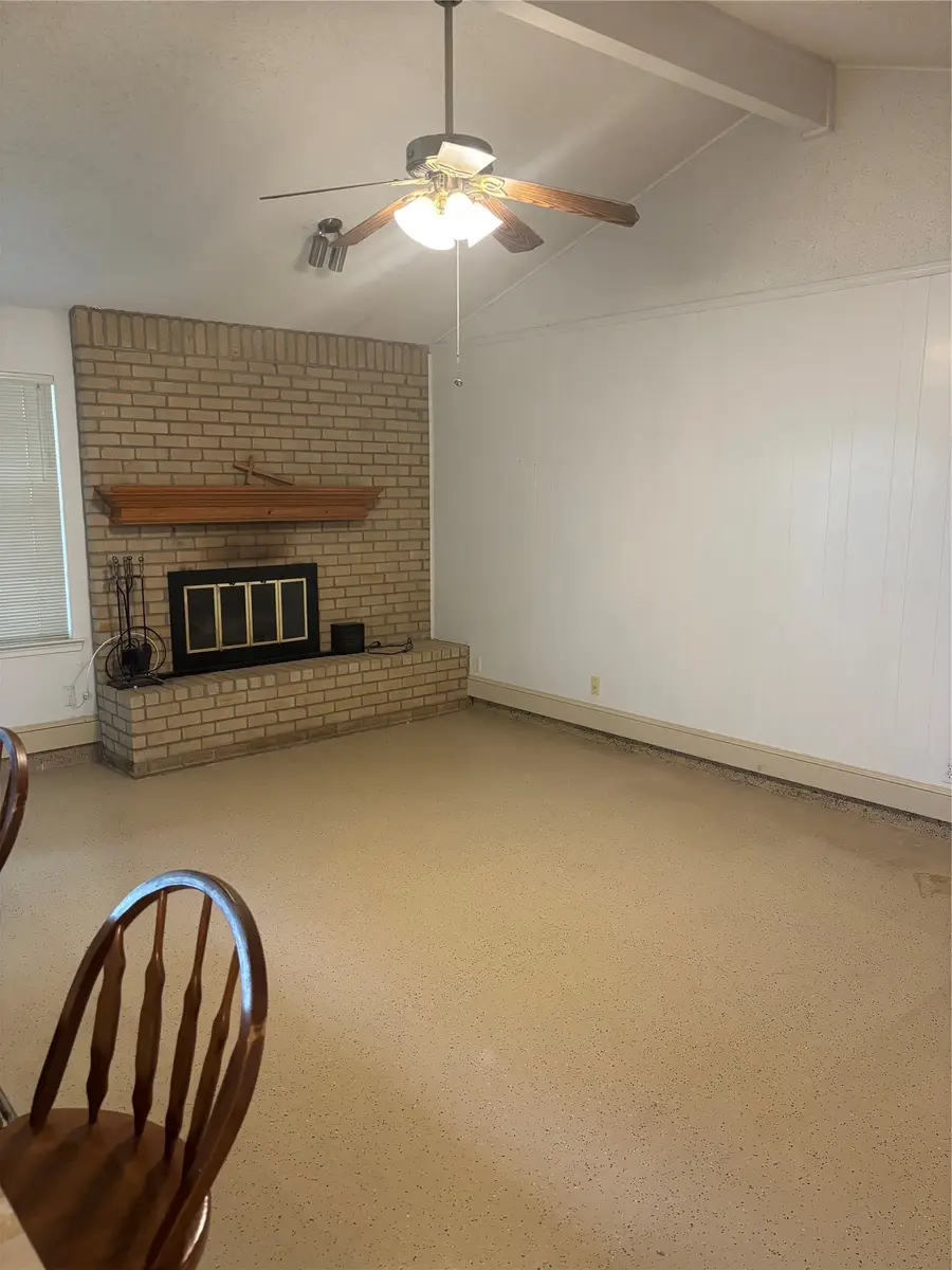 3817 Wedgworth Road S, Fort Worth, TX 76133 - #3