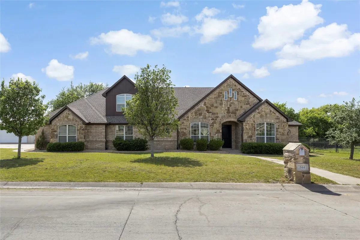544 Hubbard Circle, Nevada, TX 75173 - #1