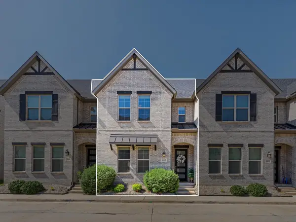 1903 Melinda Lane, Farmers Branch, TX 75234