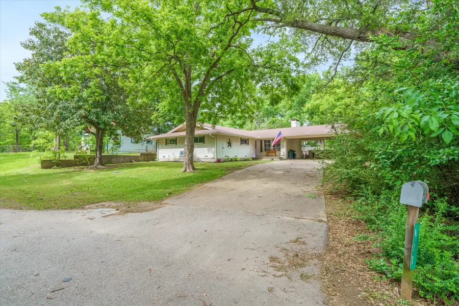 417 N Norman Street, Grand Saline, TX 75140 - #3