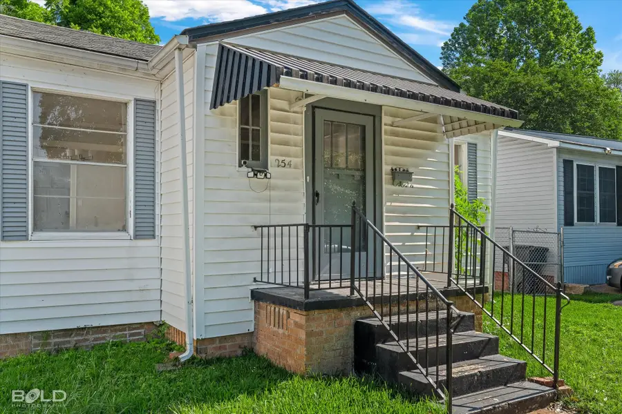 254 E Fairview Street, Shreveport, LA 71104 - #2